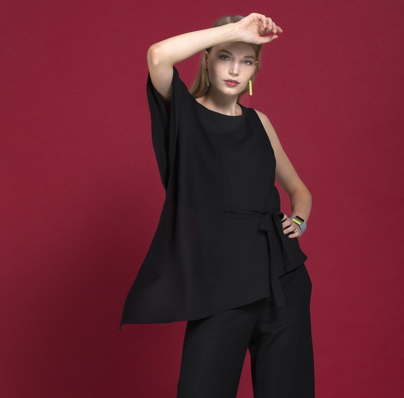 Black asymmertical rayon top with tied belt image 2