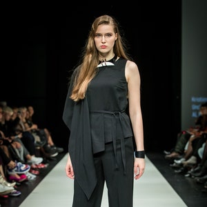 Black asymmertical rayon top with tied belt image 4