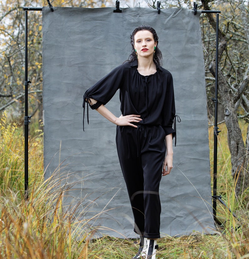 Black rayon blouse, gathered sleeves and neckline image 6