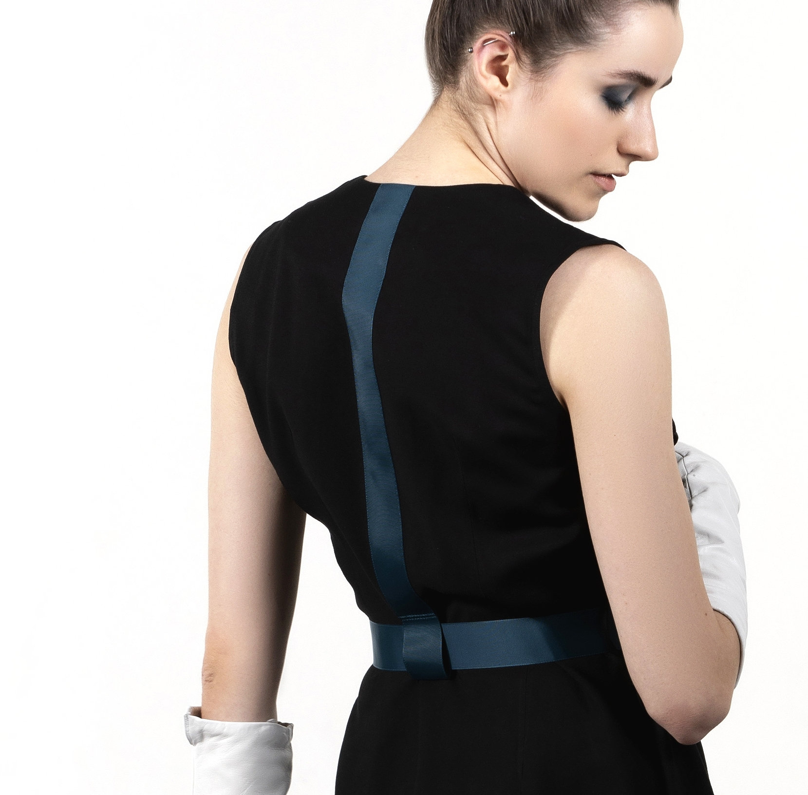 Black wrap dress, sleeveless, dark green belt and detail on back Black wrap dress, sleeveless, dark green belt and detail on back
