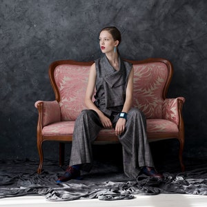 Dark grey vest, draped front and collar image 7