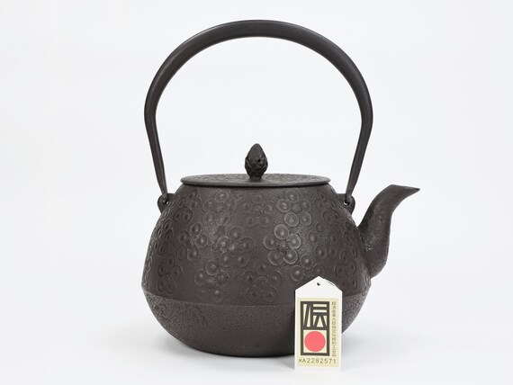 Iwate こかし Nanbu tekki Iron Paper Weight