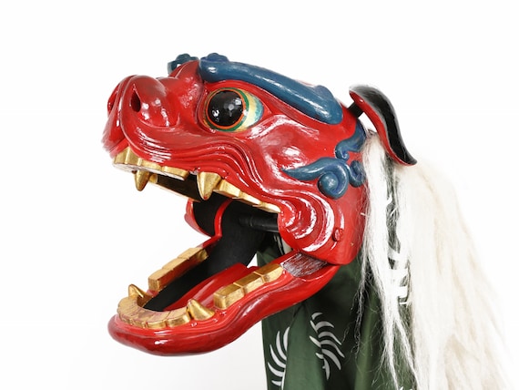 Handmade Cypress Shishimai Lion Head Talisman: Japanese Dance