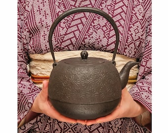 1200ml / 日本製ヴィンテージ鋳鉄ケトル（銅蓋付き） | 鉄瓶 - Etsy 日本