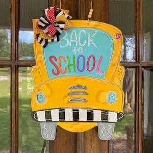 Back to School door hanger, school time, fall, teacher, bus, school door hanger, fall time, school time, school bus decor, fall door hanger