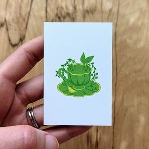 Mini Digital Art Print, (2&quot;x3&quot;) Green Tea Cup with Yellow Details Art Print