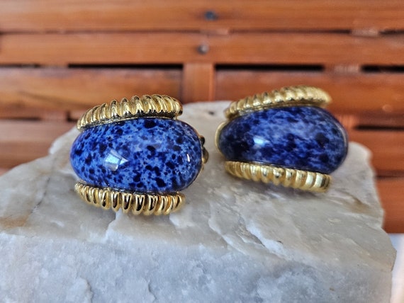 1990's Blue and Gold Clip-On Earrings - image 5