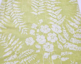 Varens en bloemen laken groot formaat - felgroene achtergrond - jaren 1970