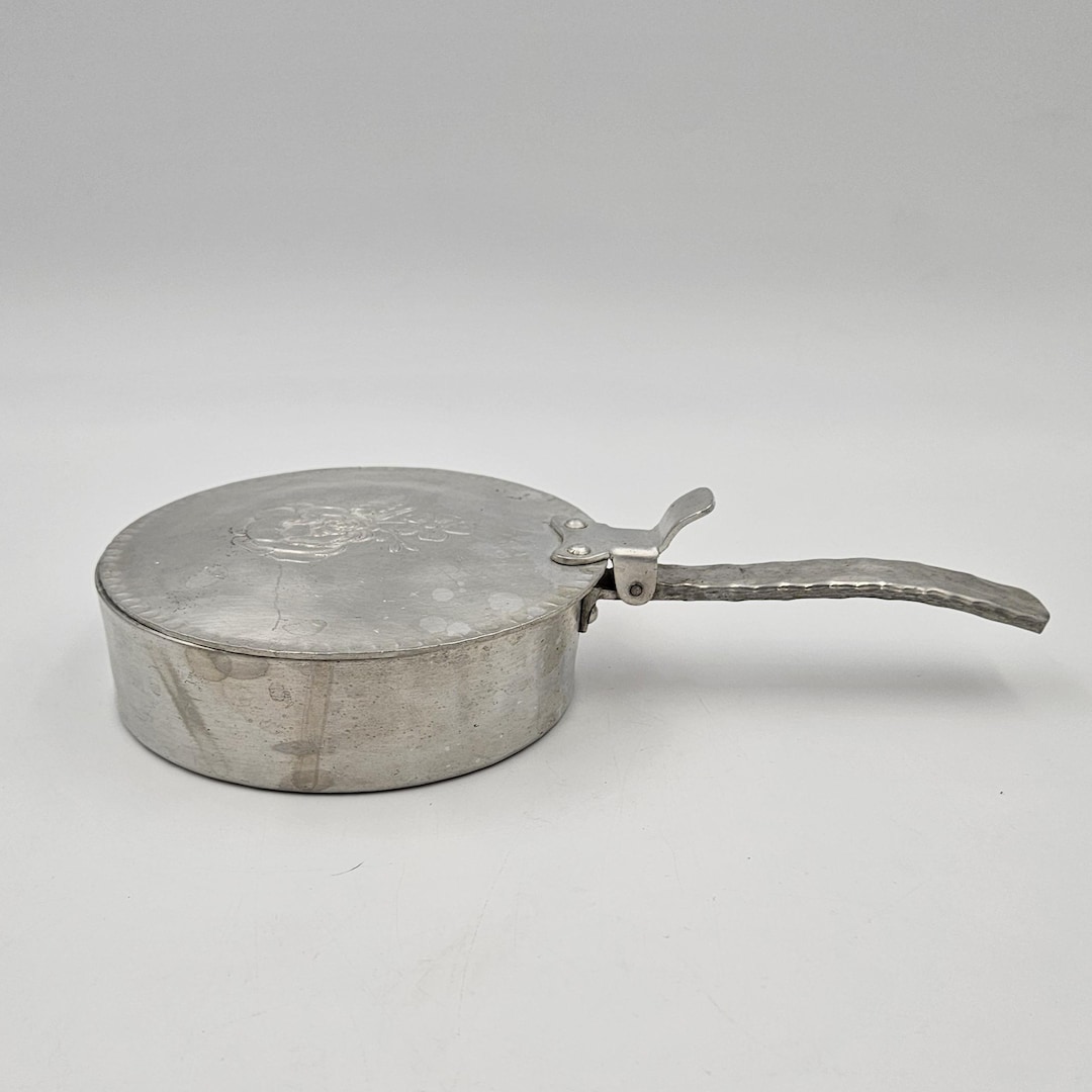Everlast Hand-forged Aluminum Silent Butler Crumb Catcher - Etsy