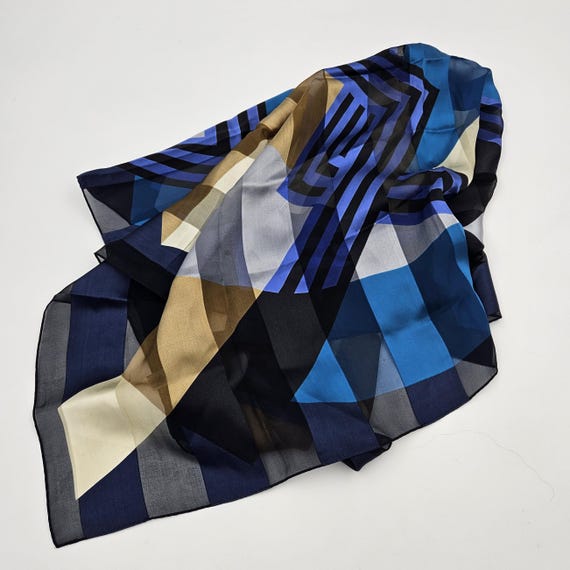 小物 eaphi INDIA PATTERN SATIN SCARF 71cI60dX9NL._SY350_QL65_.jpg