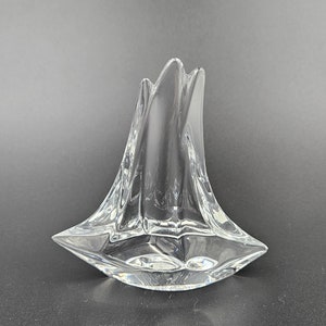 Daum Crystal Sailboat 4 inches tall