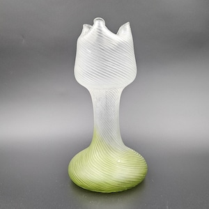 Green and Clear Art Glass Vase Ribbed and Twisted