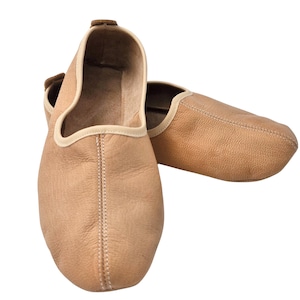 Zapatillas de casa suaves de piel de cabra para mujer, curtidas con vegetales y hechas a mano, ideales para uso diario en interiores.