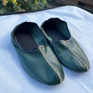 Genuine Leather Green Women Babouche Slippers, Barefoot Moccasins, Tai Chi Shoes, Venetian Slippers, Yemeni Shoes, Flat Grounding Shoes