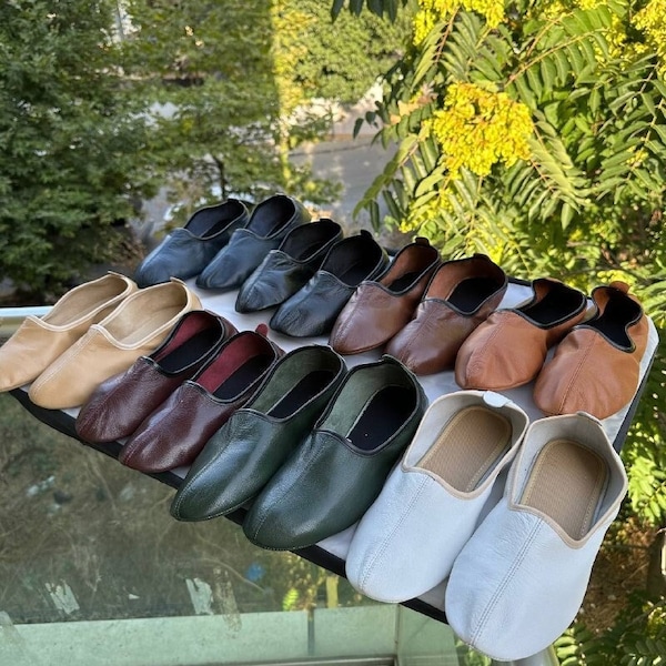 Chaussures Tawaf faites à la main en cuir véritable Taille homme, Choisissez vos pantoufles en cuir de couleur, Chaussures maison, Pantoufles maison, Mocassins pieds nus, Babouche