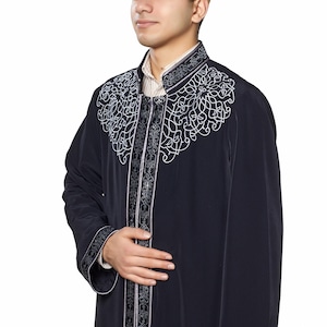 Kayrevan Black Muslim Long Kurta, Islamic Mens Wear, Embroidered Thobe, Galabiyya, Jubbah Islamic Wear, Judge Collar Plain Robe, Punto