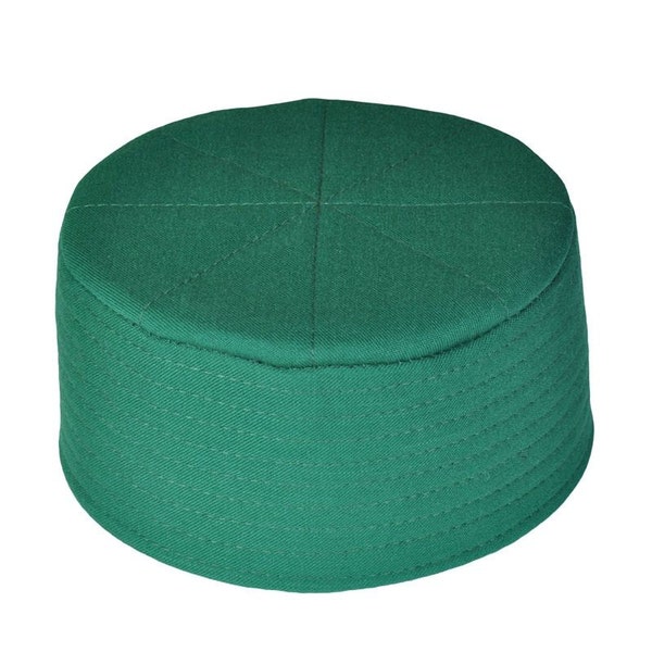 Schlichte grüne Kufi, Gebet Hut Takke, ideal für Wrapping, Männer Kufi, Sunna tragen, Muslime Hut, Taqiyah, bestickte Gebet Hut, Mens Cap