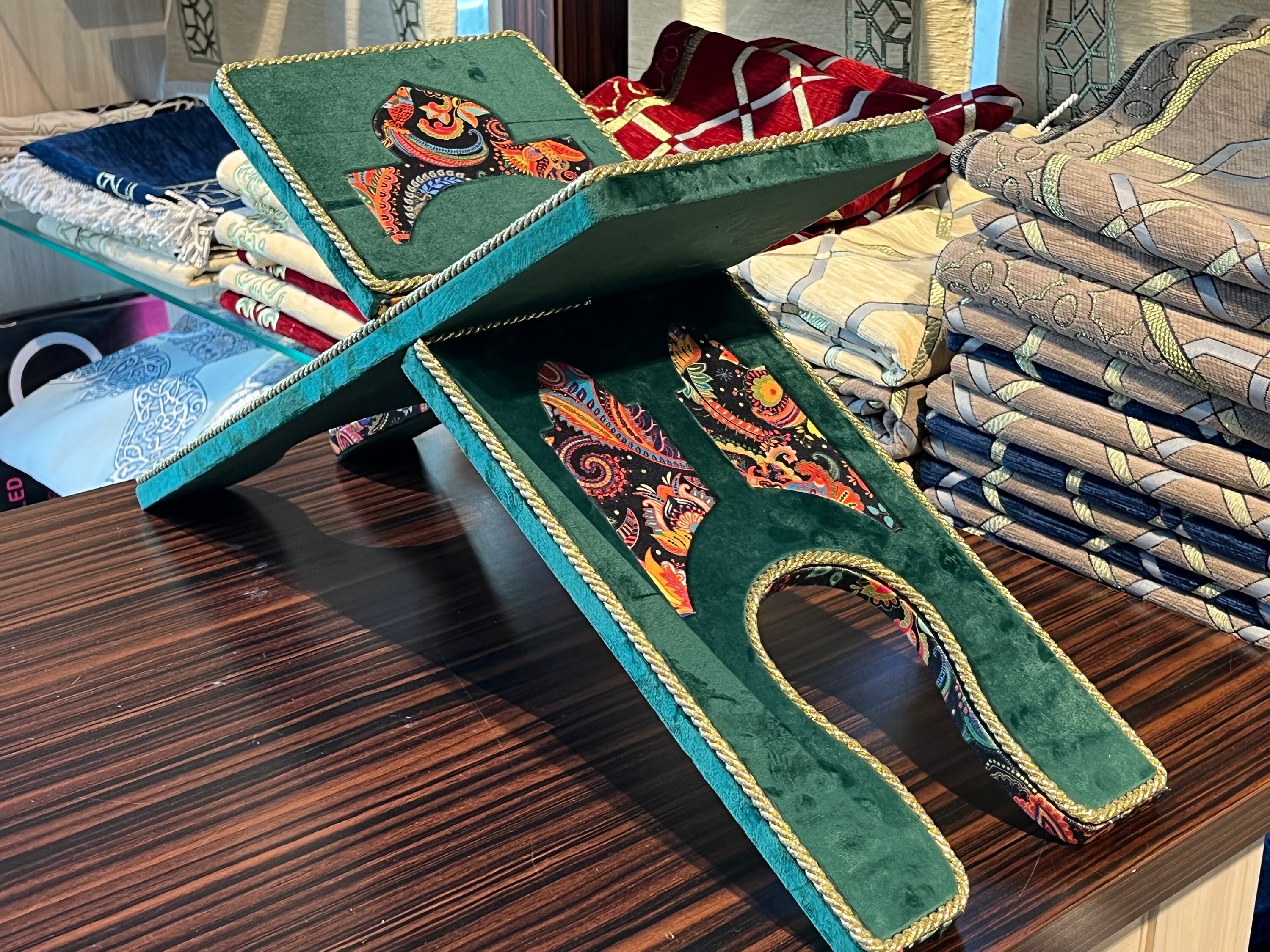 Green Velvet Cover Holy Quran Reading Desk | Holder Book Stand Rihal Rehal Wooden Lectern