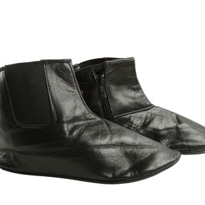 Khuffain with One Wheel one Zipper, Kuff khuff Quff Men Size, Shoes Slippers Islam, Feet Warmer, Halal Slippers, Leather Socks, Winter socks