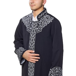 Mirac Black Muslim Long Kurta, Islamic Mens Wear, Embroidered Thobe, Galabiyya, Jubbah Islamic Wear, Judge Collar Plain Robe,  Punto Jubbah