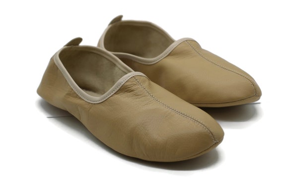 Cream Leather Slippers for Men – Soft Indoor Leather Home Shoes, Goatskin Grounding Slippers for Daily Comfort and House Wear
