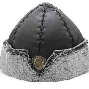 Miss Tesettür Turkish Ottoman Bork Hat, Ertugrul Leather Fur Winter Cap, Coat Of Arms Kayi Tribe Alp IYI, Grey Faux Fur And Black Faux Leather