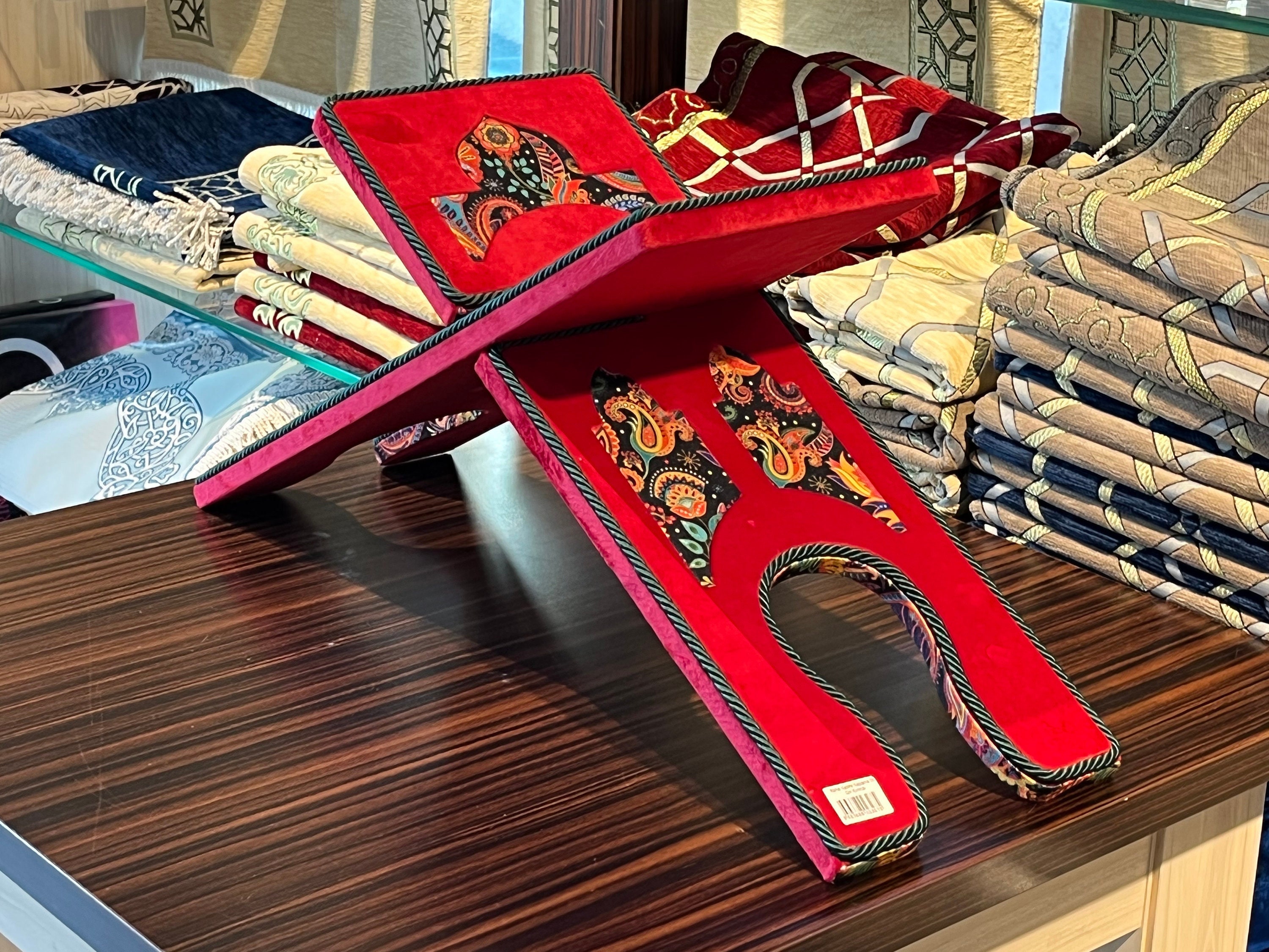 Red Velvet Cover Heilige Koran Leestafel | Quran Holder Book Stand Rihal Rehal | Houten Quran Stand Lessenaar | Islamitisch geschenk