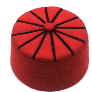 Genuine Felt Islamic Hat, Baklawa Design Red to Black Muslim Kufi Cap, Men&#39;s Muslim Prayer Kufi Hat