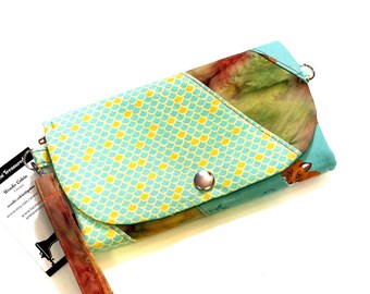 Fabric wallet for women with fox fabric. Long woman fox wallet and wristlet with zipper and a metal snap