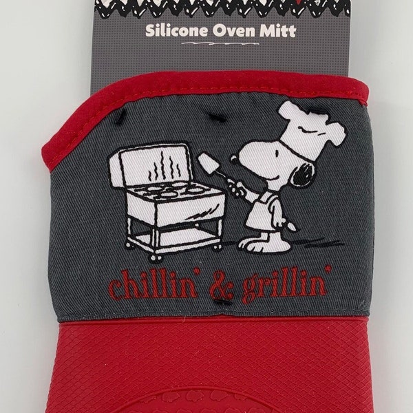 Peanuts - Snoopy Chillin' and Grillin' Silicone Oven Mitt