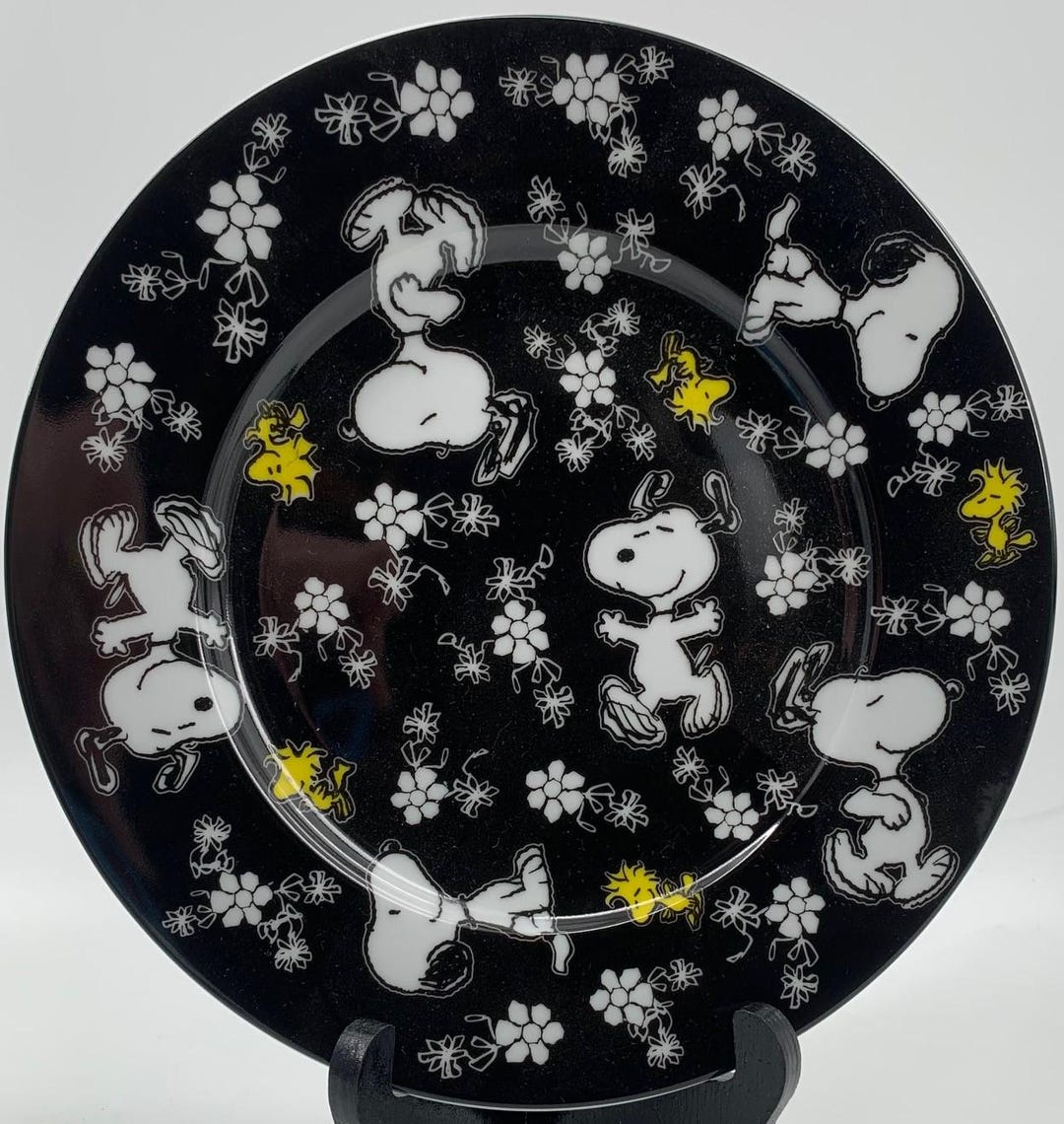 Peanuts Snoopy and Woodstock Spring Dance Dinner Plate Black - Etsy