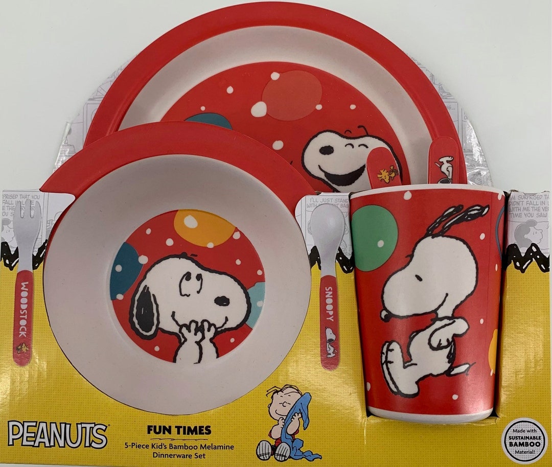 Cooking with Snoopy Kitchenware 