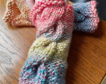 Ombre Cable Knit Fingerless Gloves: Boho Wrist Warmers