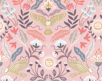 Peut inclure: Un fond rose avec un motif répétitif de hiboux, de fleurs, de champignons et de lunes. Le motif est symétrique et présente une variété de couleurs, notamment le rose, le bleu, le vert et le brun.