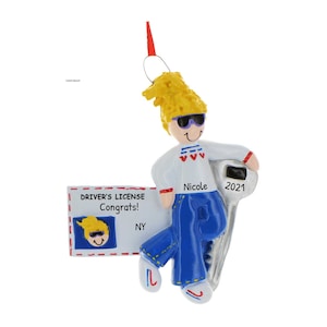 Gepersonaliseerd nieuw bestuurdersornament 2024 - rijbewijs kerstornament 2024 - rijbewijs blond meisje - gratis aanpassing