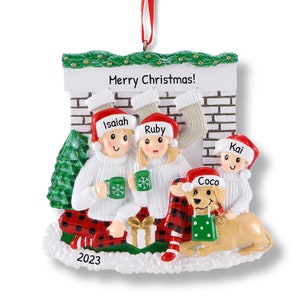 Family With Dog Ornament, Family Of 4 Ornament, Christmas 2023 Ornament, Stocking Stuffer, Christmas Tree Ornaments, Holiday Ornaments