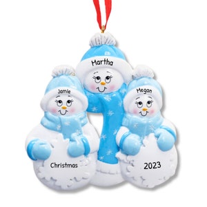Single Mom Personalized Family Gift, Family of 3 Ornament, Custom Christmas Keepsake, Three Snowmen Decor, Festive Family Ornament, Snowmens