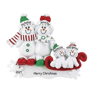 Gepersonaliseerde Familie Ornament 2023 - Sneeuwpop Ornament Familie van 4 Rodelen Ornament Slee Ornamenten - Gratis maatwerk