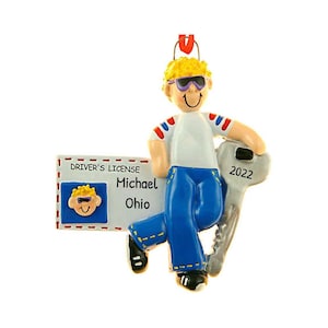 Gepersonaliseerd nieuw bestuurdersornament 2023 - rijbewijs kerstornament 2023 - rijbewijs blonde jongen - gratis aanpassing