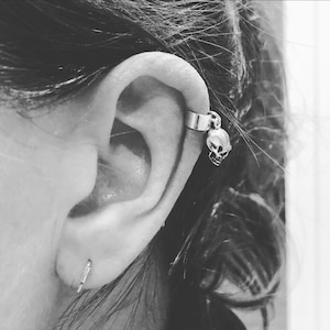 Schädel Charme Ohrmanschette Sterling Silber