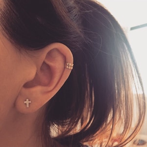 Solid Gold Ear Cuff Minimal 9ct