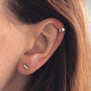 Plain Dainty solid 9ct White Gold Ear Cuff 3mm Thin