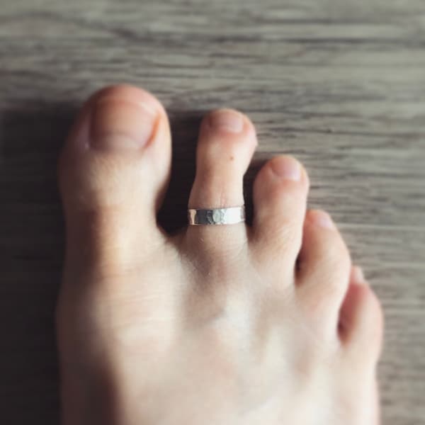 Plain Toe Ring Hammered Sterling Silver