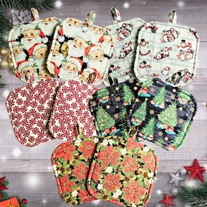 Potholders Christmas, Set of 2 Christmas Pot Holders, Christmas Hot Pads, Hostess Gift, Baking Gift, Christmas Gift, Kitchen Decor Xmas Gift