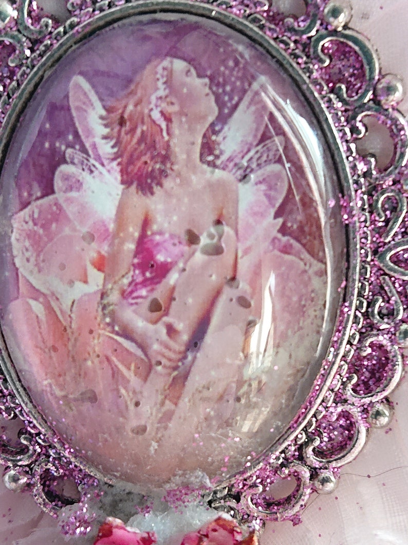 Collier fée Mélissa, fée en camaïeu de rose sous verre, cabochon peint, rose en tissu image 6