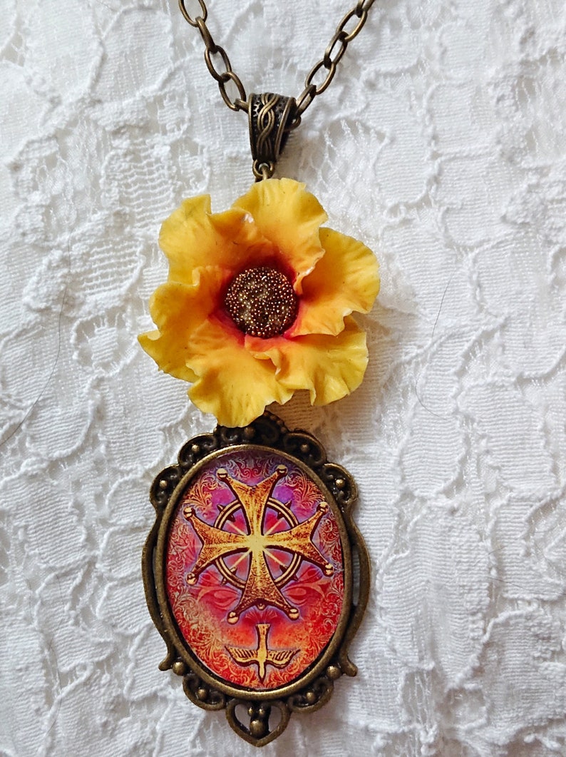 protestant cross necklace