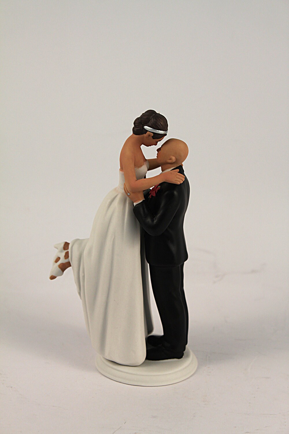 True Romance Bride and Groom Wedding Cake Toppers - Medium Skin Tone ...