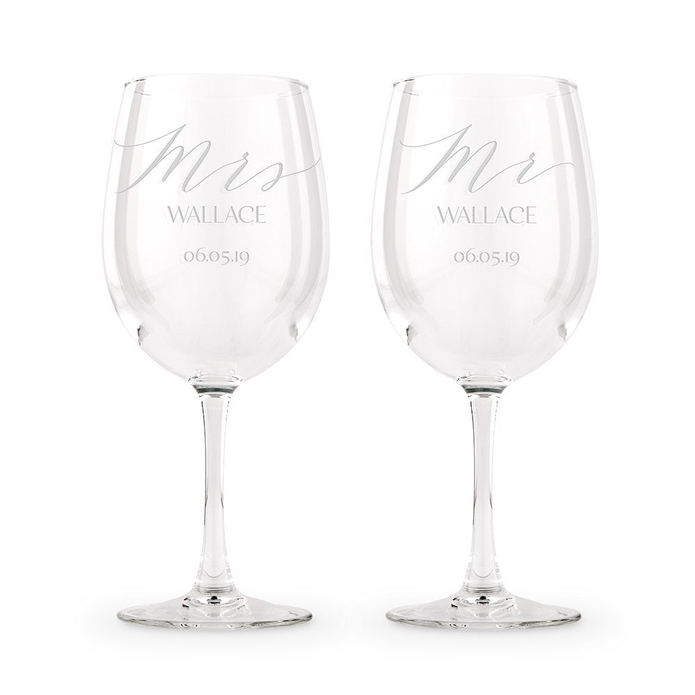 Mr and Mrs Custom Wine Glasses - Engraved Wine Glass Set for the Couple - Anniversary Gift - Bridal Shower Gift - Unique Wedding Present