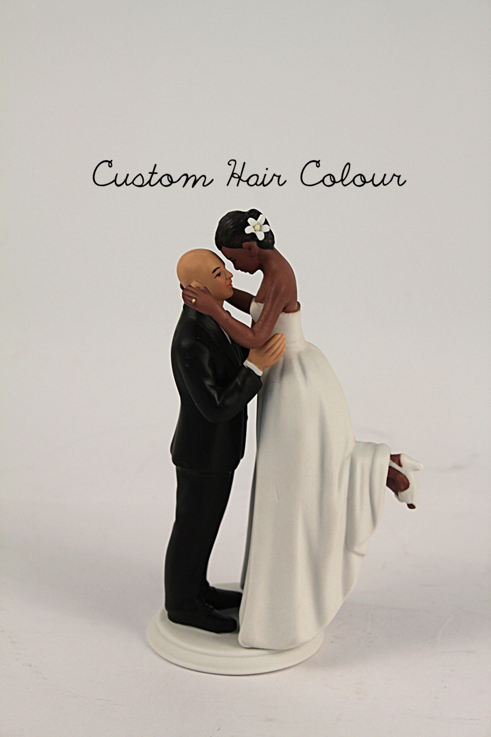 True Romance Interlocking Bride and Groom Wedding Cake Toppers - Medium ...