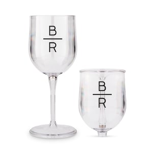 Copa de vino portátil con monograma apilado - Copa de vino personalizada - Vaso de vino personalizado - Regalo para amantes del vino - Regalo navideño - Copa de vino navideña